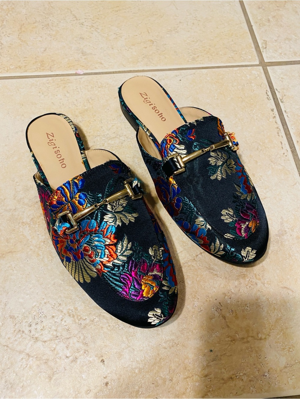 Zigi Soho Black Floral brocade Slip-On Mules with Gold Bit